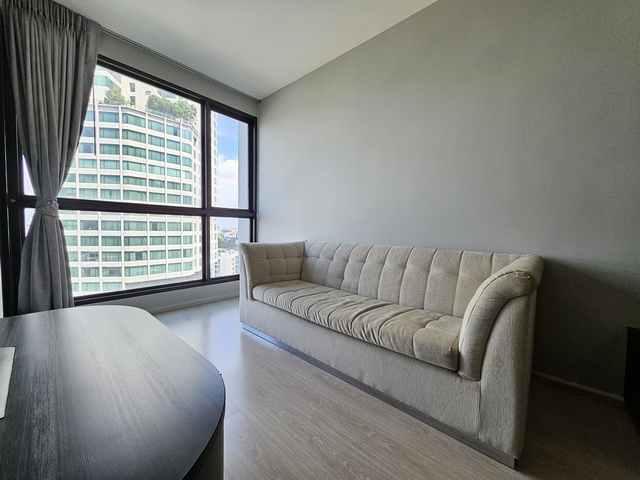 คอนโด ถนนใหญ่ คอนโด ถนนใหญ่