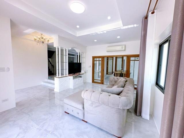 ��ҹ������ �Ҵ��кѧ��ا෾