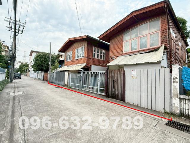 ��º�ҹ ��بѡá�ا෾