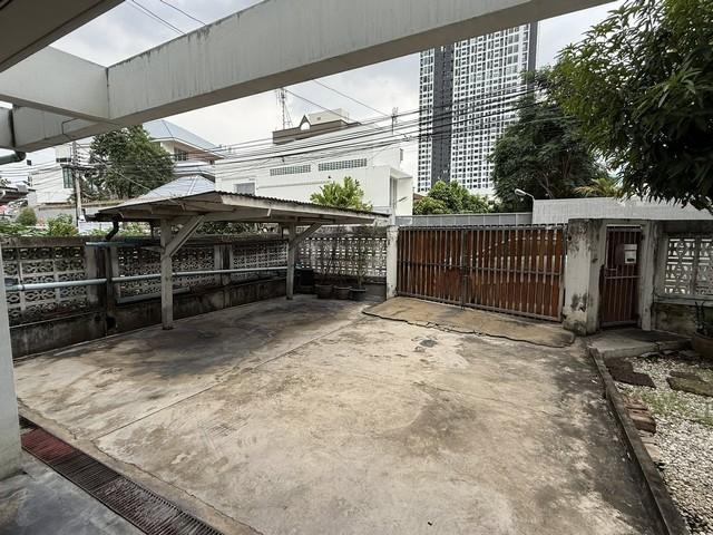 ��ҹ������ �ҧ�лԡ�ا෾