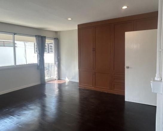 ����Ϳ��������� ���¢�ҧ��ا෾