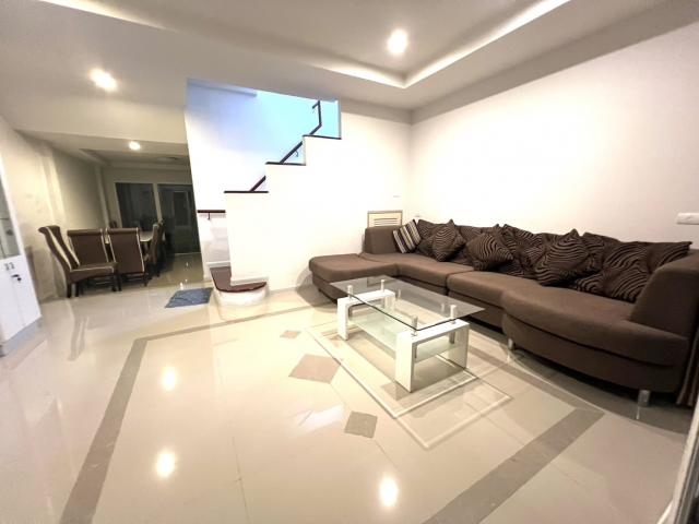 บ้าน บ้าน