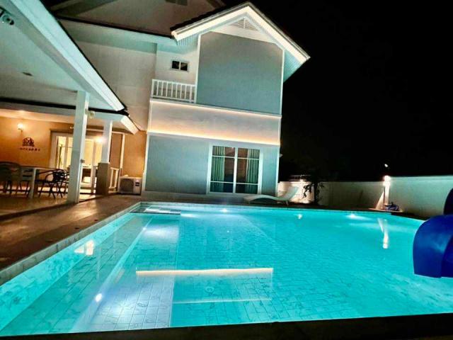 ��ҹ ����Built Jacuzzi/2/4/8/9/3/5/9