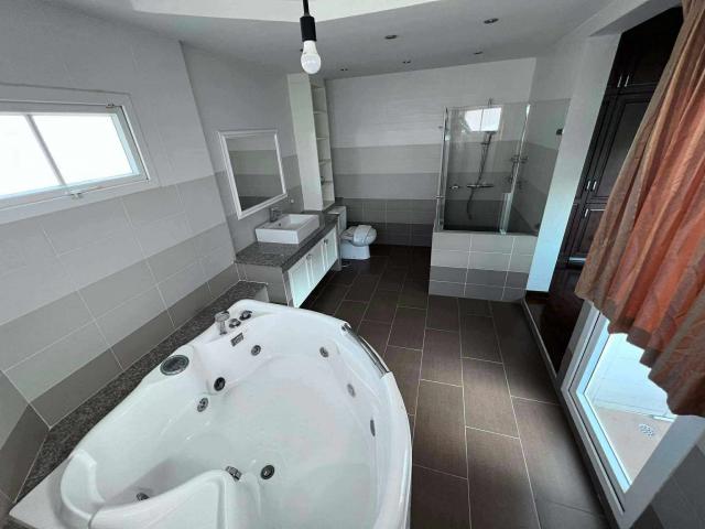 ��ҹ������ �ҧ���ا �ź���