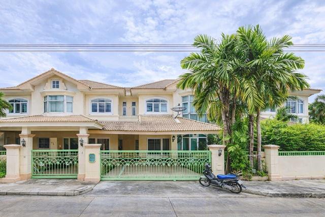 ��ҹ ����Built Jacuzzi/8/3/7/6/2/5/10