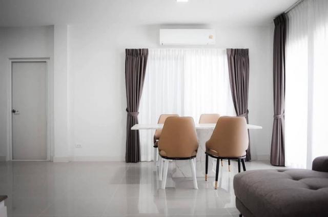 ��ҹ ����Built Jacuzzi/8/3/7/6/2/5/10