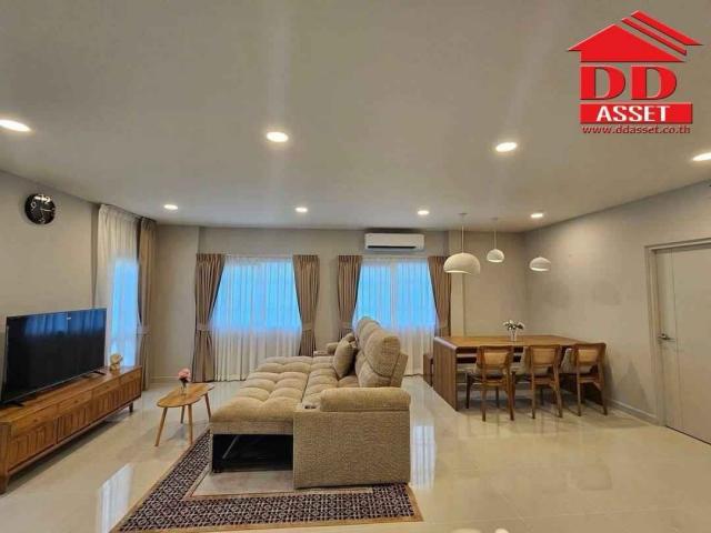 ��ҹ������ �ҧ�����طû�ҡ��