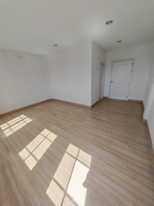 ����Ϳ��������� �ҧ�ҡ�ا෾