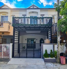 ��ҹ ���� 4��ͧ�͹