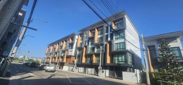 �ҧ�ѡ ��ا෾ �� biw