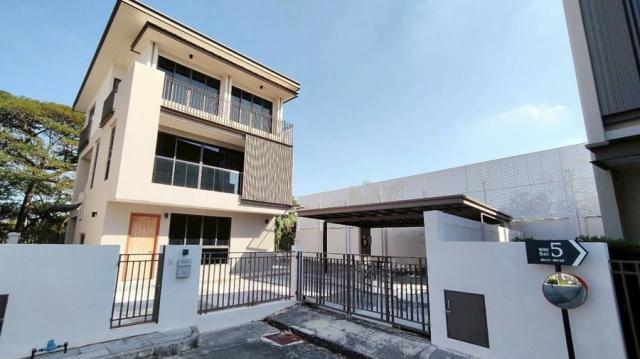 ��ҹBuilt-in 3 ��ͧ�͹