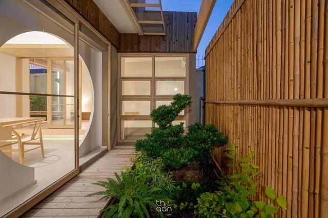 ��º�ҹ �ҧ�����طû�ҡ��