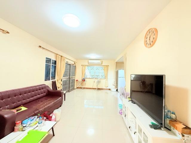 ��º�ҹ �ҧ�����طû�ҡ��