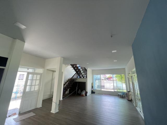 ��ҹ ����Built Jacuzzi/4/7/9/10/8/2