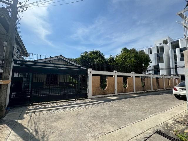 ���Թ���������Ѻ�Ӹ�áԨ ����