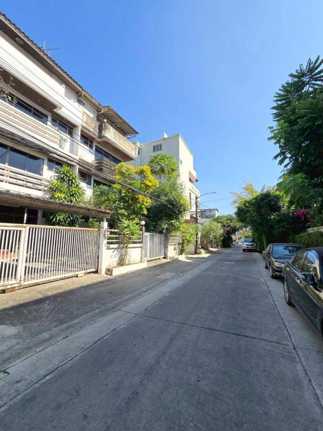 ��ǹ������������� �Ѳ��