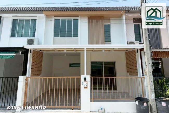 ขายทาวน์เฮ้าส์ ตกแต่งห้องครัว 2,090,000 บาท ขายทาวน์เฮ้าส์ ตกแต่งห้องครัว 2,090,000 บาท