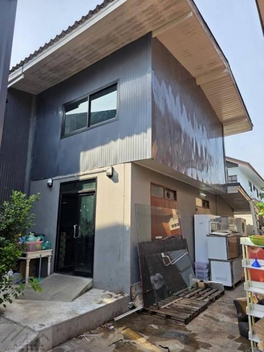 บ้าน คลังสินค้า บ้าน คลังสินค้า