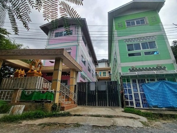 บ้านจอมทอง บ้านจอมทอง