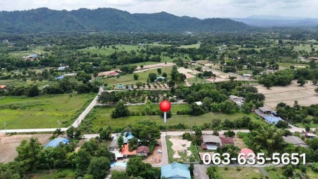 ที่ดิน ด้านข้างติดถนน ที่ดิน ด้านข้างติดถนน