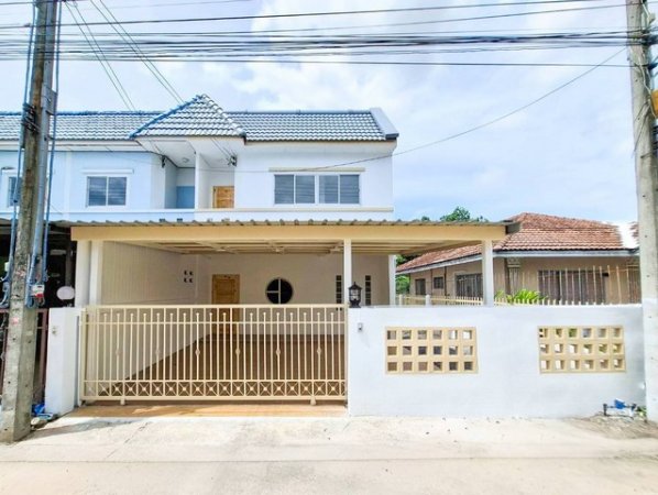 ทาวน์โฮมใจกลางเมือง ทาวน์โฮมใจกลางเมือง