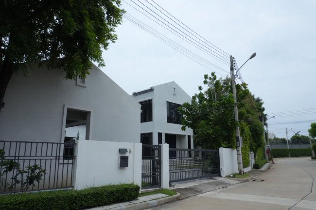 บ้านเดี่ยว โรงพยาบาล บ้านเดี่ยว โรงพยาบาล