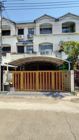 ��Һ�ҹ 3 ��ͧ�͹ 30,000 �ҷ�����͹