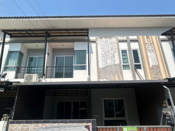 ��·�ǹ���� ����Թ 3,200,000 �ҷ