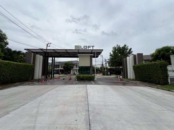 ทาวน์โฮม เมือง ปทุมธานี ทาวน์โฮม เมือง ปทุมธานี