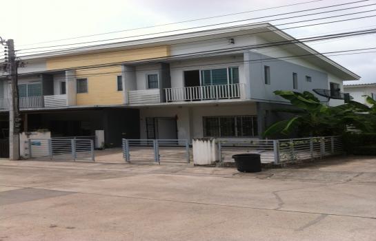 ǹ ا෾ ҧػ townhouse for rent or sale the connect onnut