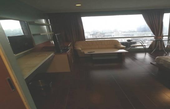 Sukhumvit Suite 1 bed 42sqm fl 28 for rent 20000 1 year contract