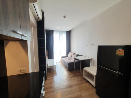 �͹� ���ͧ